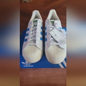 Adidas Superstar